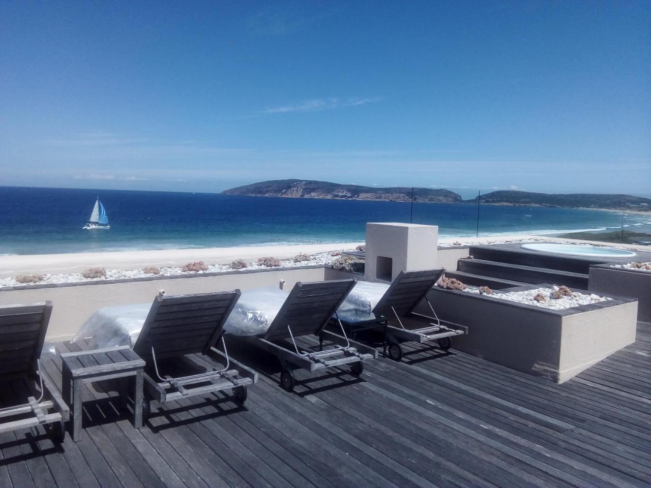 Lodge On The Bay Plettenberg Bay Exterior foto